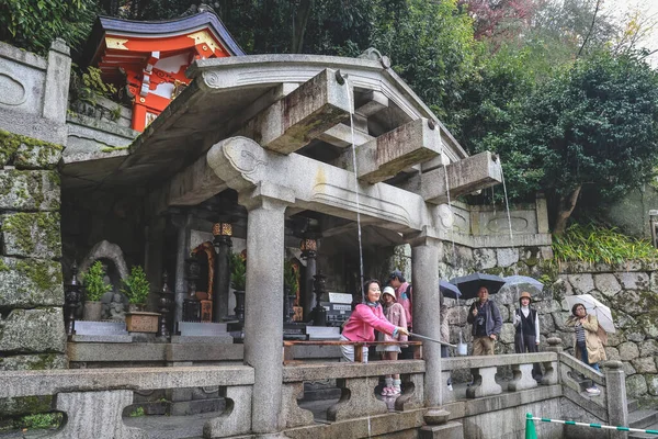 Kutsal Şelale Tarihi Kyoto Tapınağı 25 Kasım 2025 'te kutsanmıştır.