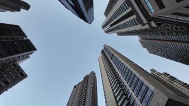 Şehir merkezine bakan yüksek tabaka Hillside İkamet Bölgesi 14 Şubat 2026