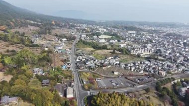 Sakamoto Hieizan Guchi Geçidi 27 No 'lu kutsal Hiei Dağı' na açılıyor.