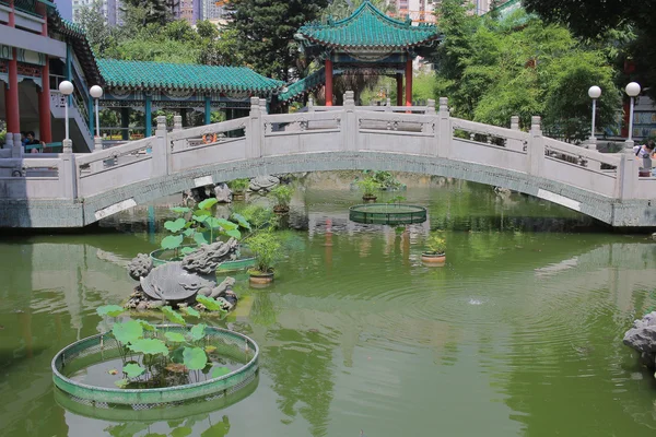 Добре побажати сад сік сік Юн Вонг Тай Sin храм релігії — стокове фото