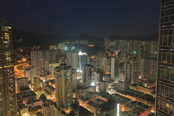 Distrito de Tsuen Wan à noite — Fotografia de Stock