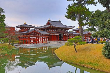 Phoenix Byodo Hall içinde tapınakta Kyoto, Japonya