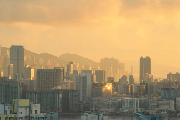 Міських на заході сонця, Hong Kong — стокове фото