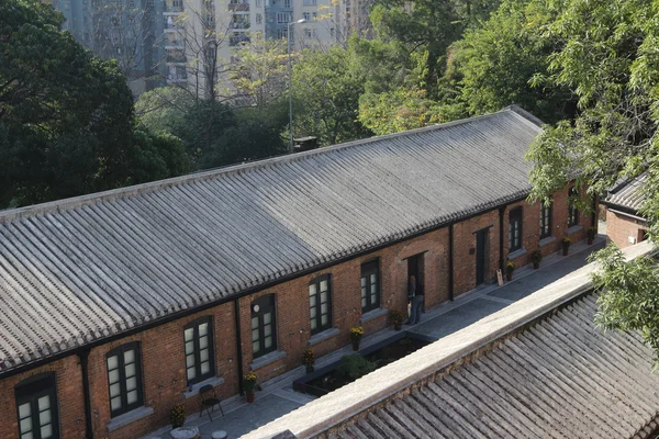 Czerwona cegła struktura zbudowana w hong Kongu — Zdjęcie stockowe