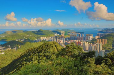 Ustura Hill Cwb ve Tko görünümünden