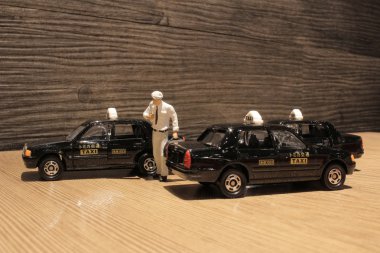 Japonya taksi ile küçük bir rakam