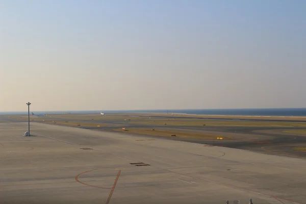 Nagoya,Chubu Centrair International Airport runway — Stock Photo, Image