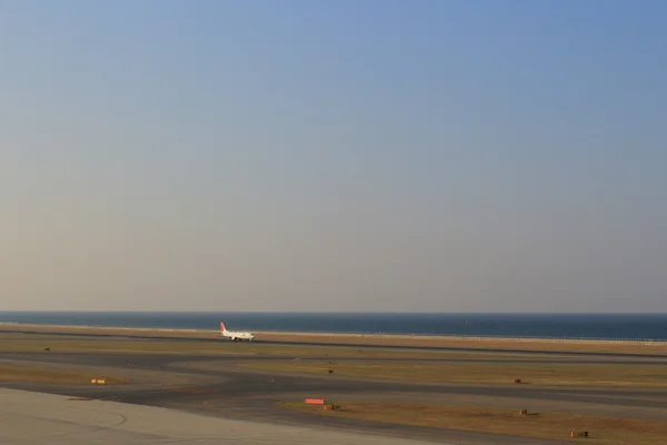 Нагоя, Міжнародний аеропорт Тюбу Chubu злітно-посадкової смуги — стокове фото