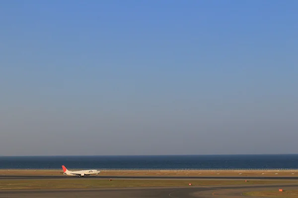 Nagoya, Chubu Centrair International Airport runway — стоковое фото