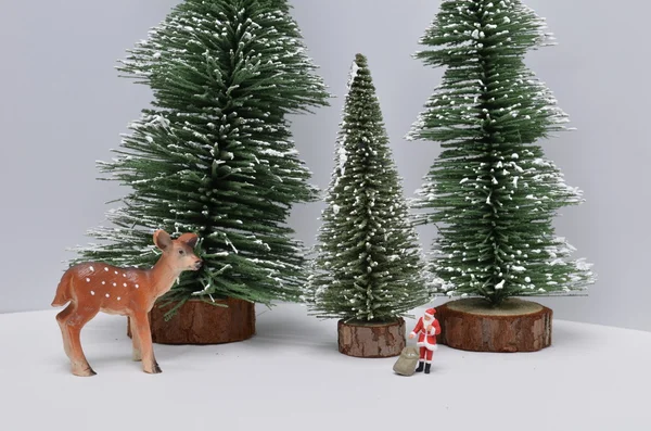 Decoração de Natal e neve em madeira — Fotografia de Stock