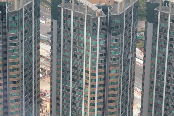 Многоквартирный дом в Гонконге — стоковое фото