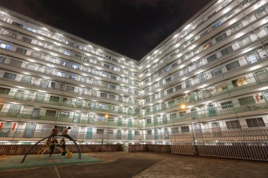 Nam Shan Emlak gece görünümü