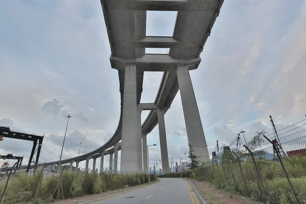 Stenhuggare Bridge och motorvägen Tsing sha — Stockfoto