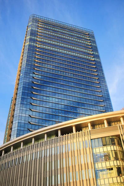 Grand Front Osaka jest kompleks położony w Umeda, Osaka. — Zdjęcie stockowe