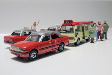 minyatür dünya figürü