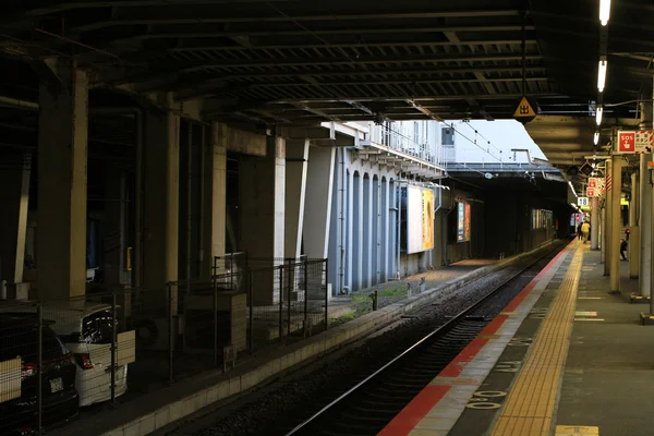 Tågstationen i osaka, Japan — Stockfoto