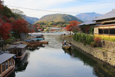 Yelken boatin Kyoto, Japonya Kasım