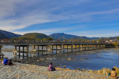 Arashiyama Köprüsü: Kyoto, Japan