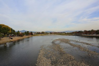 Katsuragawa Nehri Arashiyama Dağı Kyoto