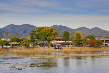 Katsuragawa Nehri Arashiyama Dağı Kyoto