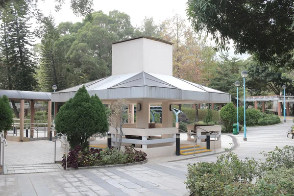 Mitten in irgendeinem Kotau-Park in Hongkong — Stockfoto