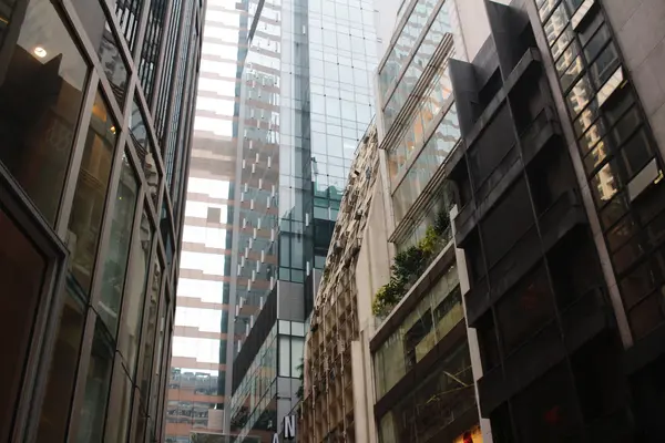 Современные офисные здания в центре Гонконга . — стоковое фото