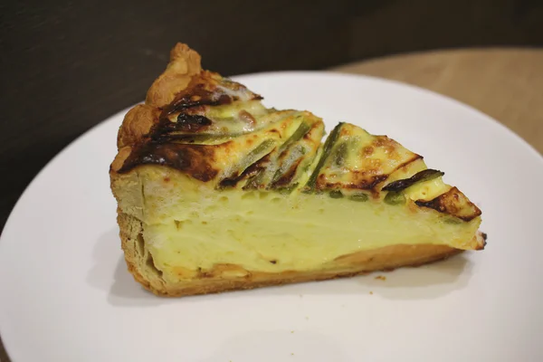 Бекон Яйцо Quiche в корочке пирога — стоковое фото