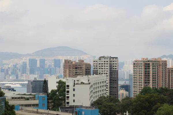 现代高层住宅北角 — 图库照片