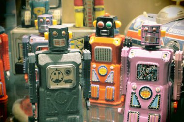 show Room robot oyuncaklar