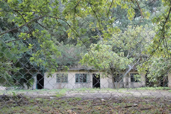 Μικρό σχολείο σε απομακρυσμένο χωριό, Fanling Lau — Φωτογραφία Αρχείου