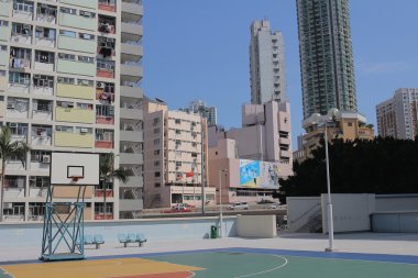  Renkli apartman binaları göster 