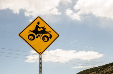 ATV geçiş işareti