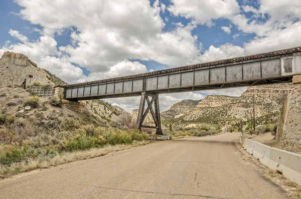 Velho Comboio Trestle em Castelo País — Fotografia de Stock