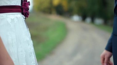 Gelin ve Damat Düğün gününde elele