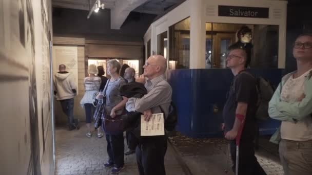 Museum Pabrik Schindlers di Krakow . — Stok Video