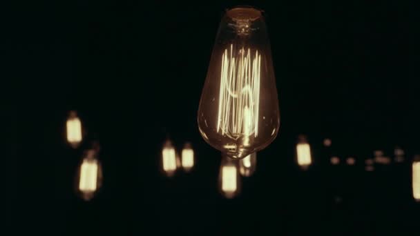 Groep van Vintage lamp lichten. — Stockvideo