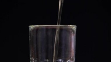 Bira ile yönlü cam