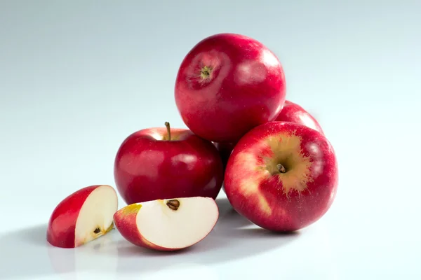 toplu olarak kırmızı elmalar