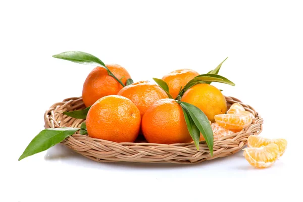 Mandalina veya mandalina meyve izole