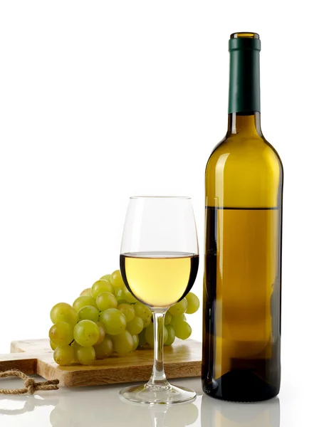 Vinho branco e uvas — Fotografia de Stock