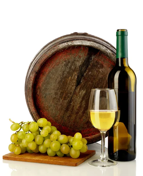 Vino, uvas y barril —  Fotos de Stock