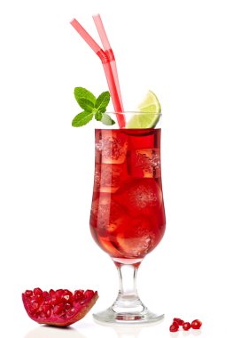 Kırmızı üzerine beyaz kokteyl