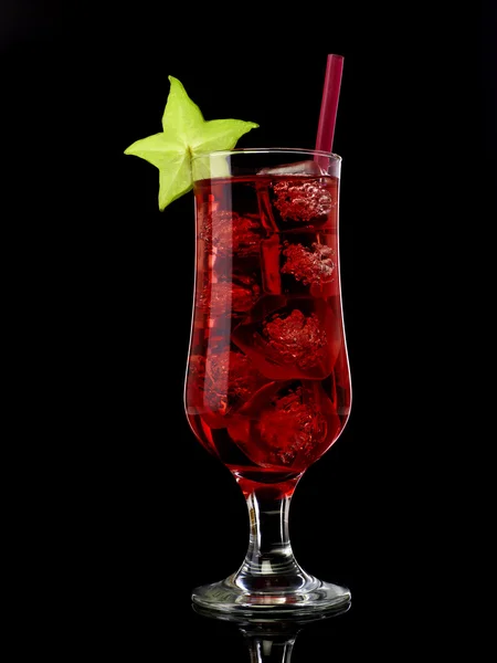 Cocktail su nero — Foto Stock