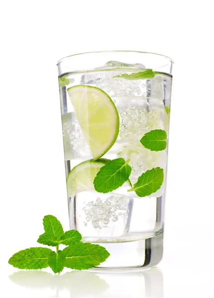 Mojito cocktail with mint — Stock Photo, Image