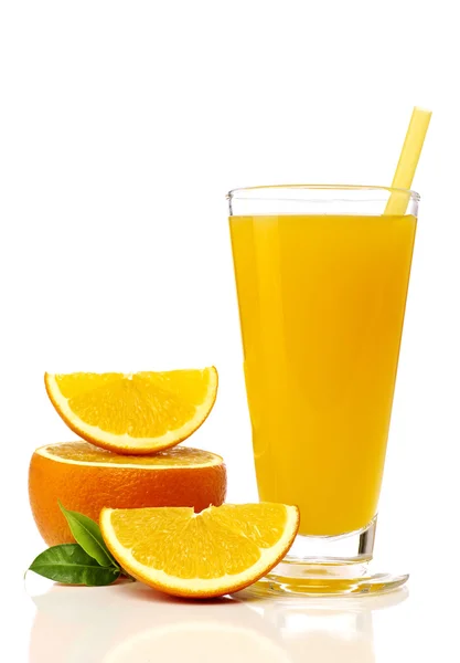 Jus d'orange op wit — Stockfoto