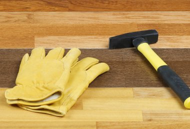 ahşap üzerine iş araçları