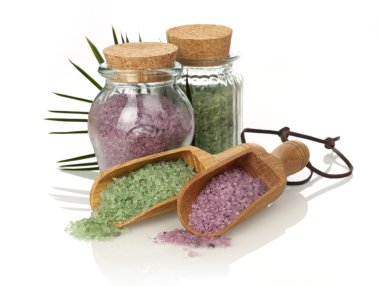 Beyaz banyo tuzları