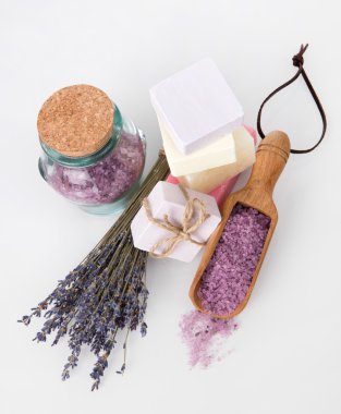 Lavanta banyo sabunu ve tuz