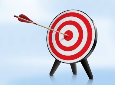 Kırmızı dart tahtası ve ok