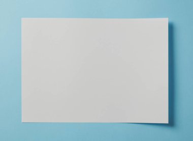 Yeni boş beyaz A4 kağıdı